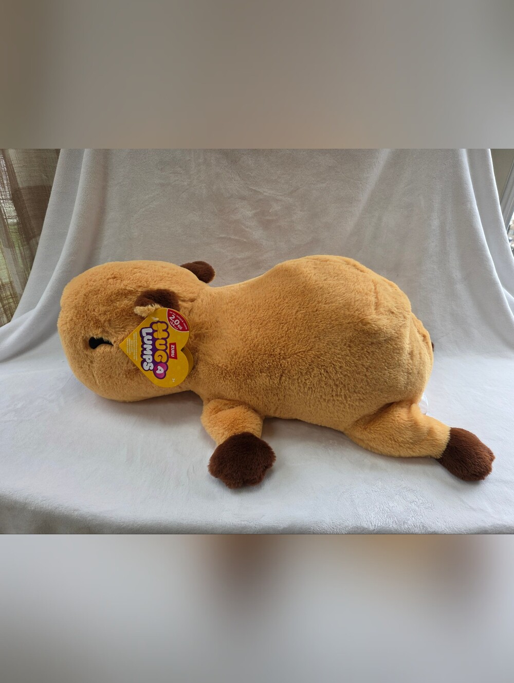 Hug a Lumps Connie the Capybara by ZURU Plush Stuffed Animal Toy 'New'